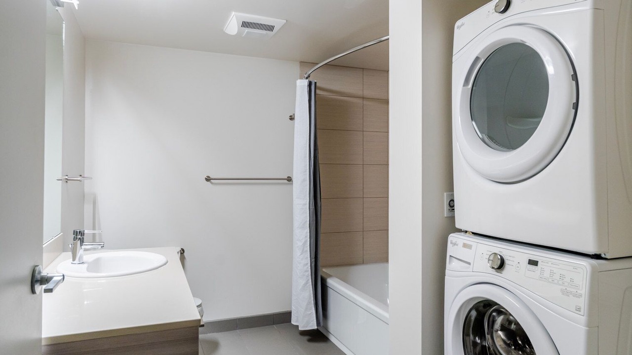 Photo of Bathroom in Belltown