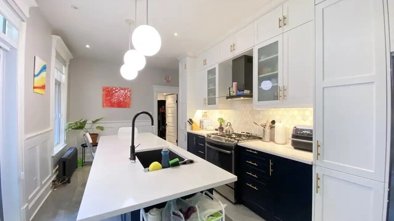 Photo of Kitchen in De Lorimier