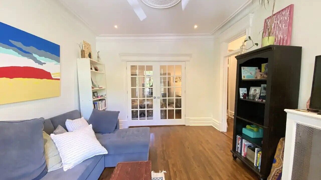 Photo of Livingroom in De Lorimier