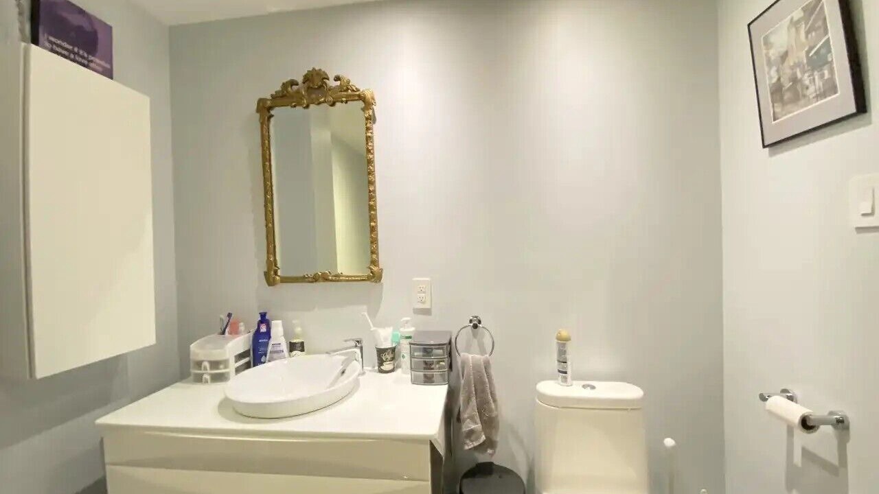Photo of Bathroom in De Lorimier