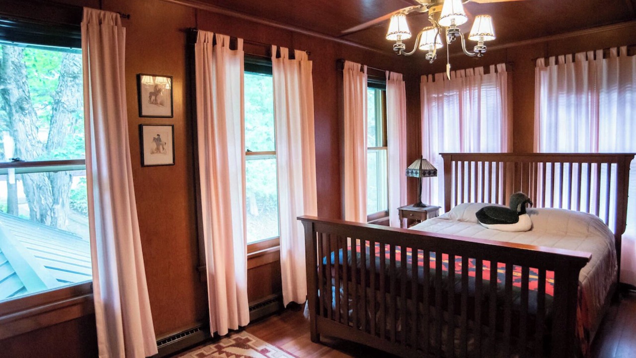 Photo of Bedroom in Inlet