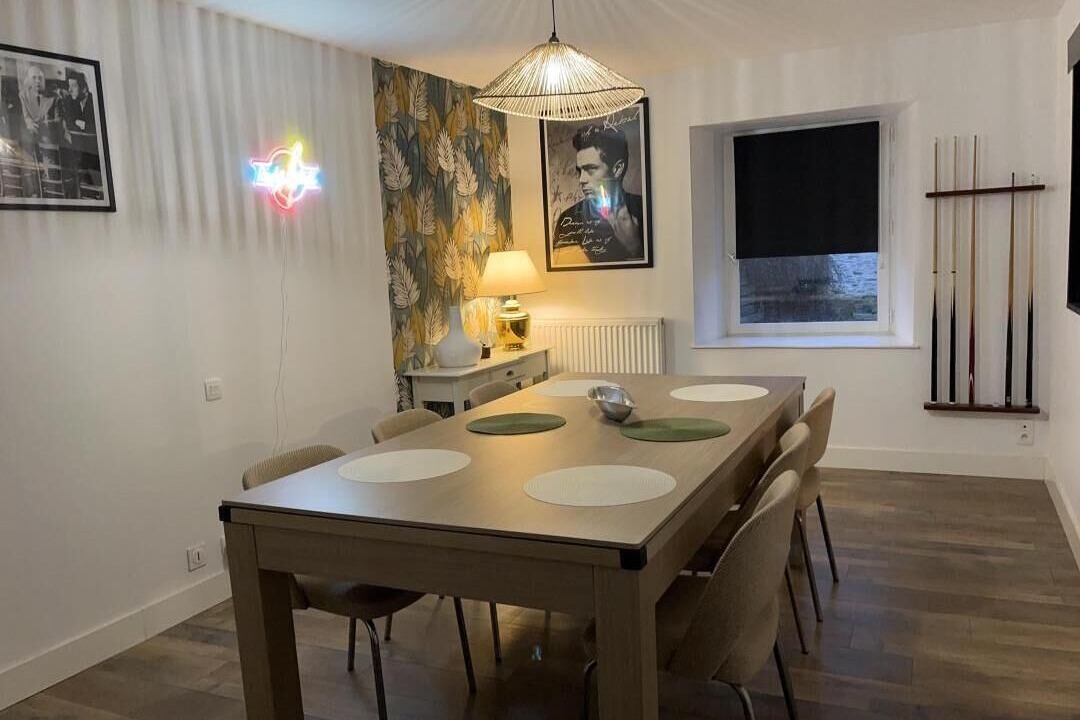 Photo of Others in Serent