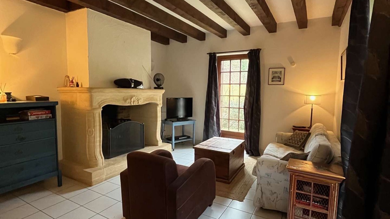 Photo of Livingroom in Saint-Chamassy