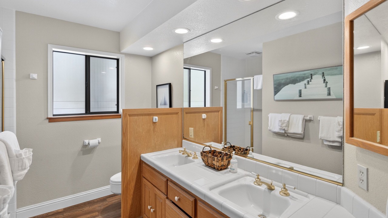 Photo of Bathroom in Tahoe Pines