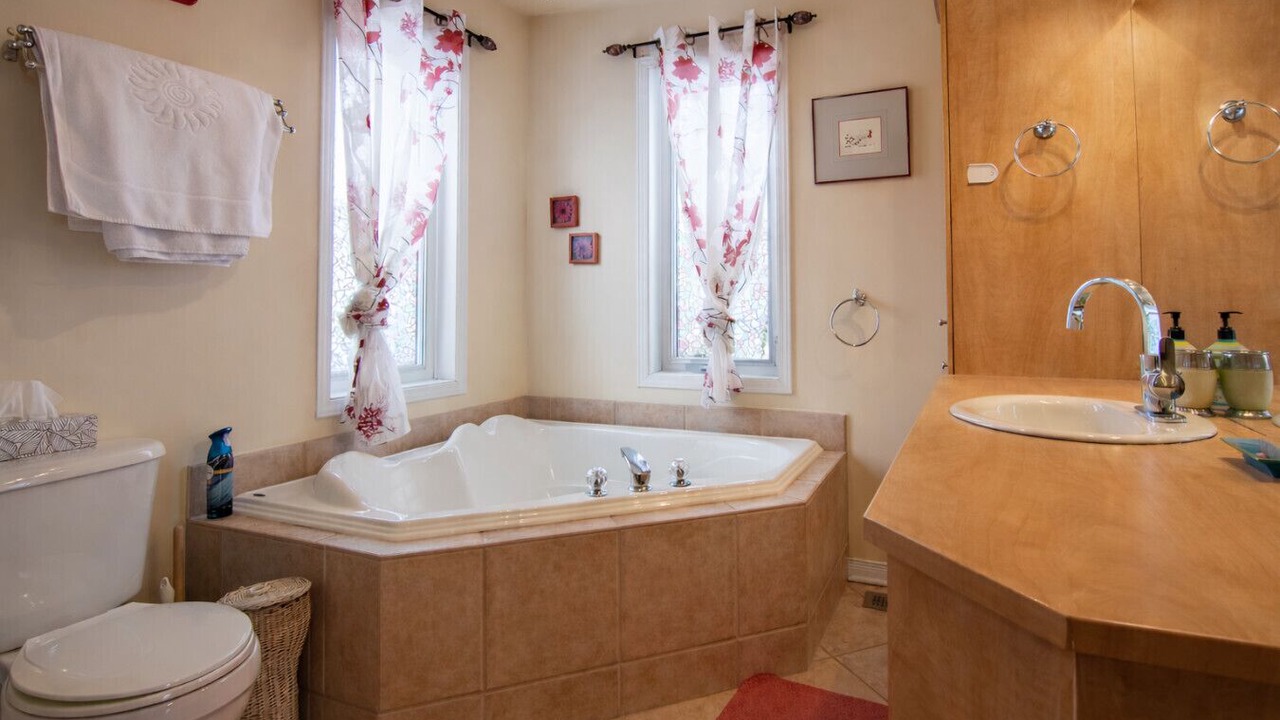 Photo of Bathroom in Saint Basile le Grand