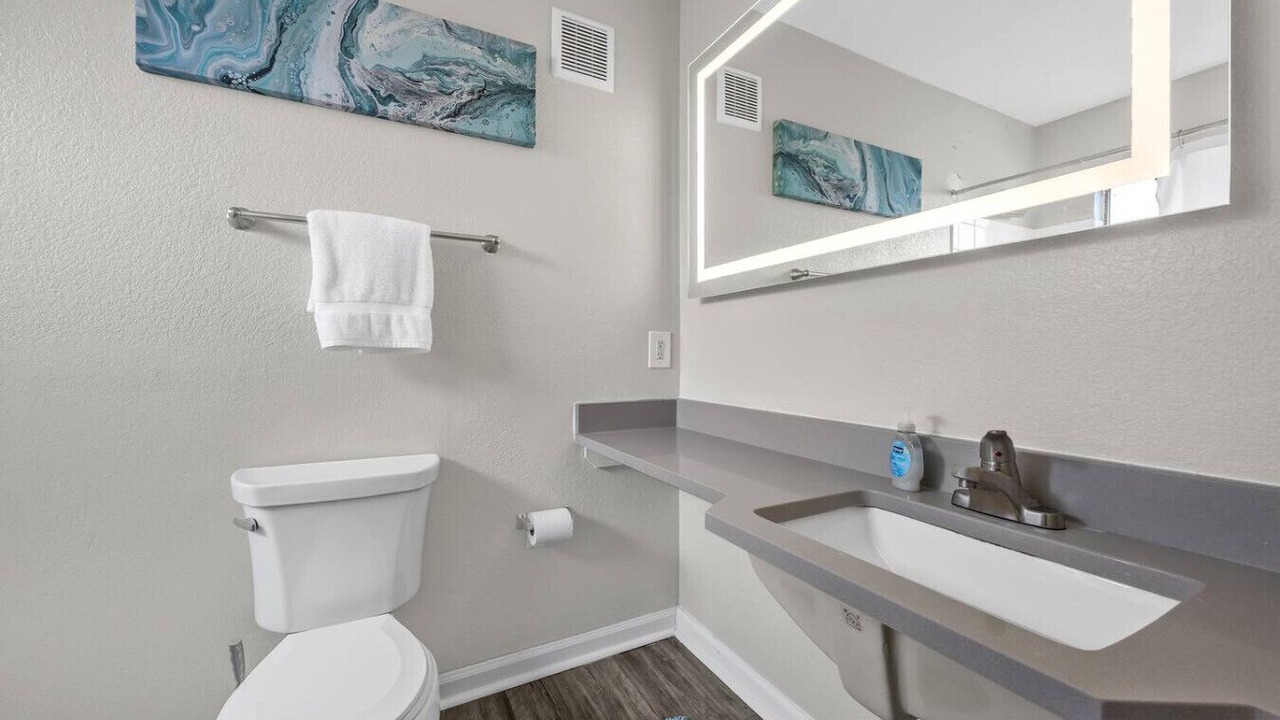 Photo of Bathroom in Pleasant Valley