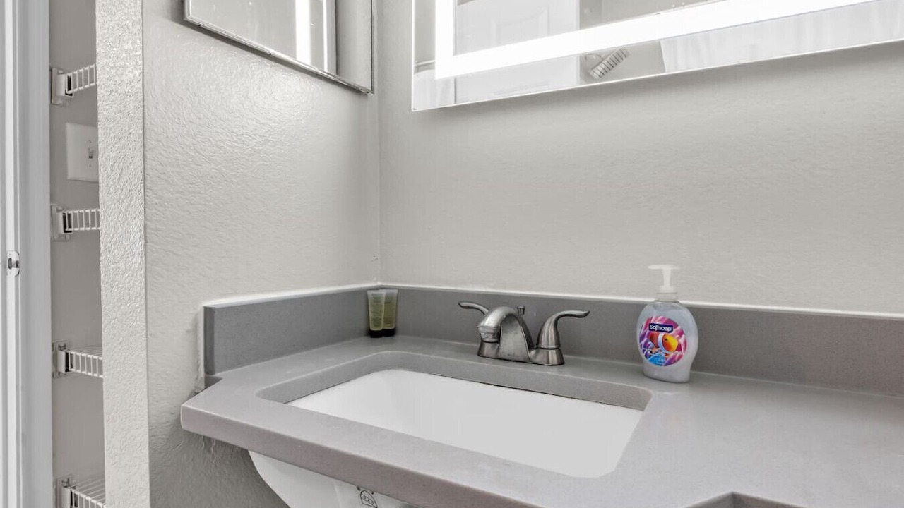 Photo of Bathroom in Pleasant Valley