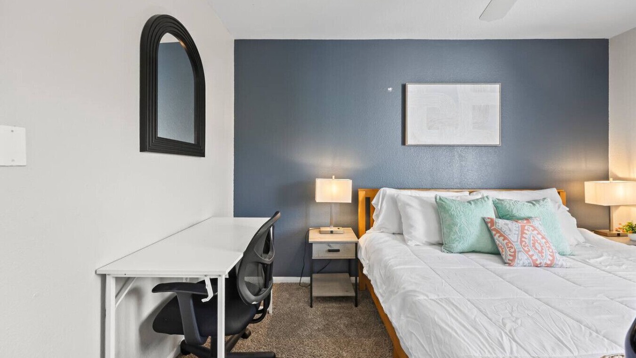 Photo of Bedroom in Pleasant Valley