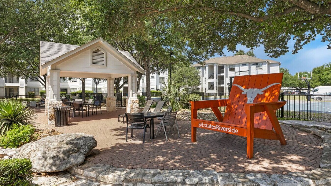 Photo of Outdoor in Pleasant Valley