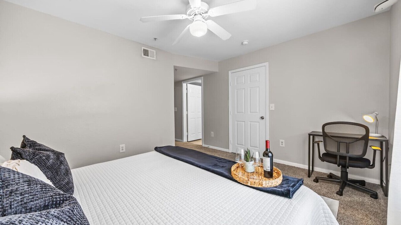 Photo of Bedroom in Pleasant Valley