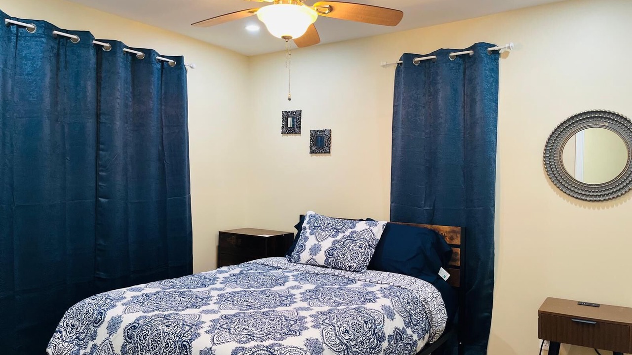 Photo of Bedroom in Henryville