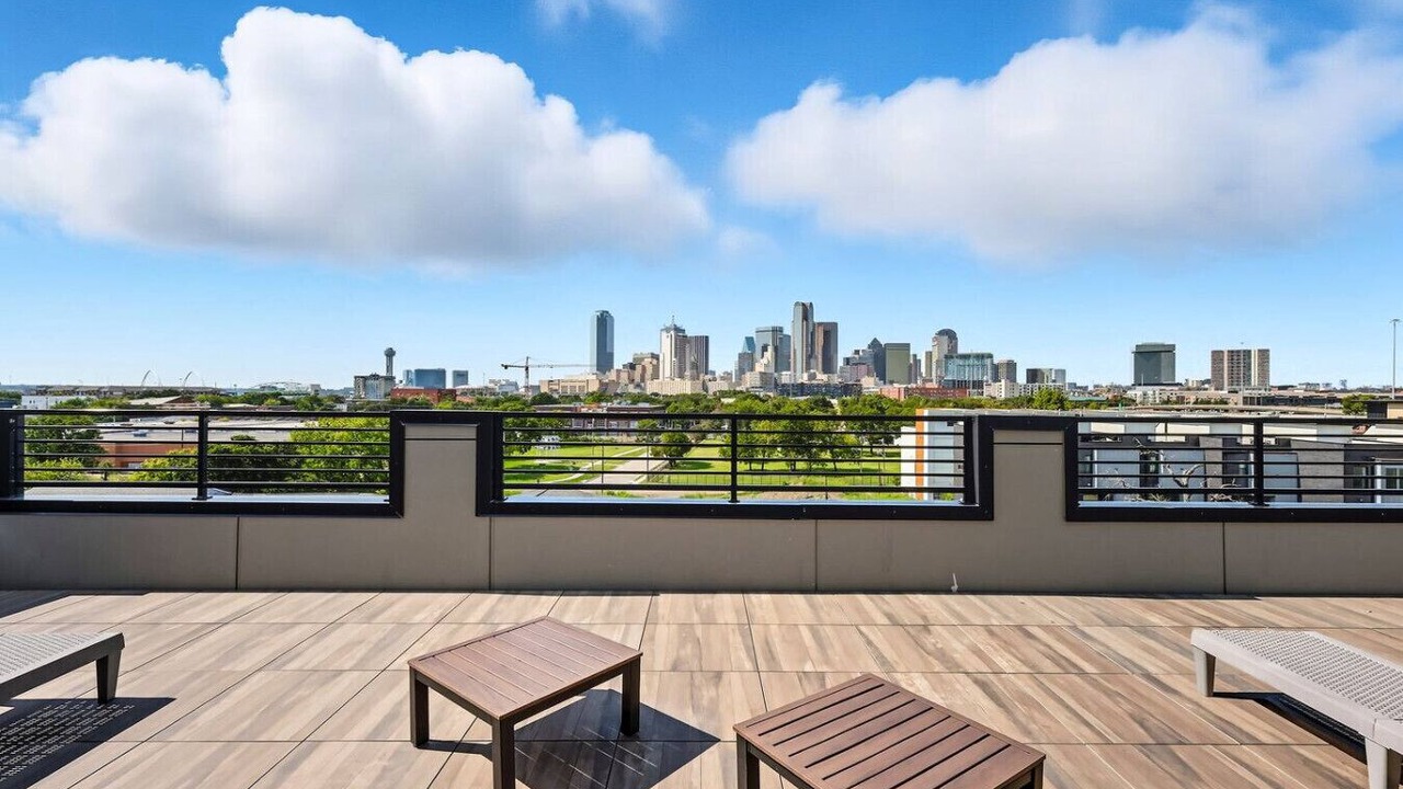 Photo of Patio Balcony in Cedars