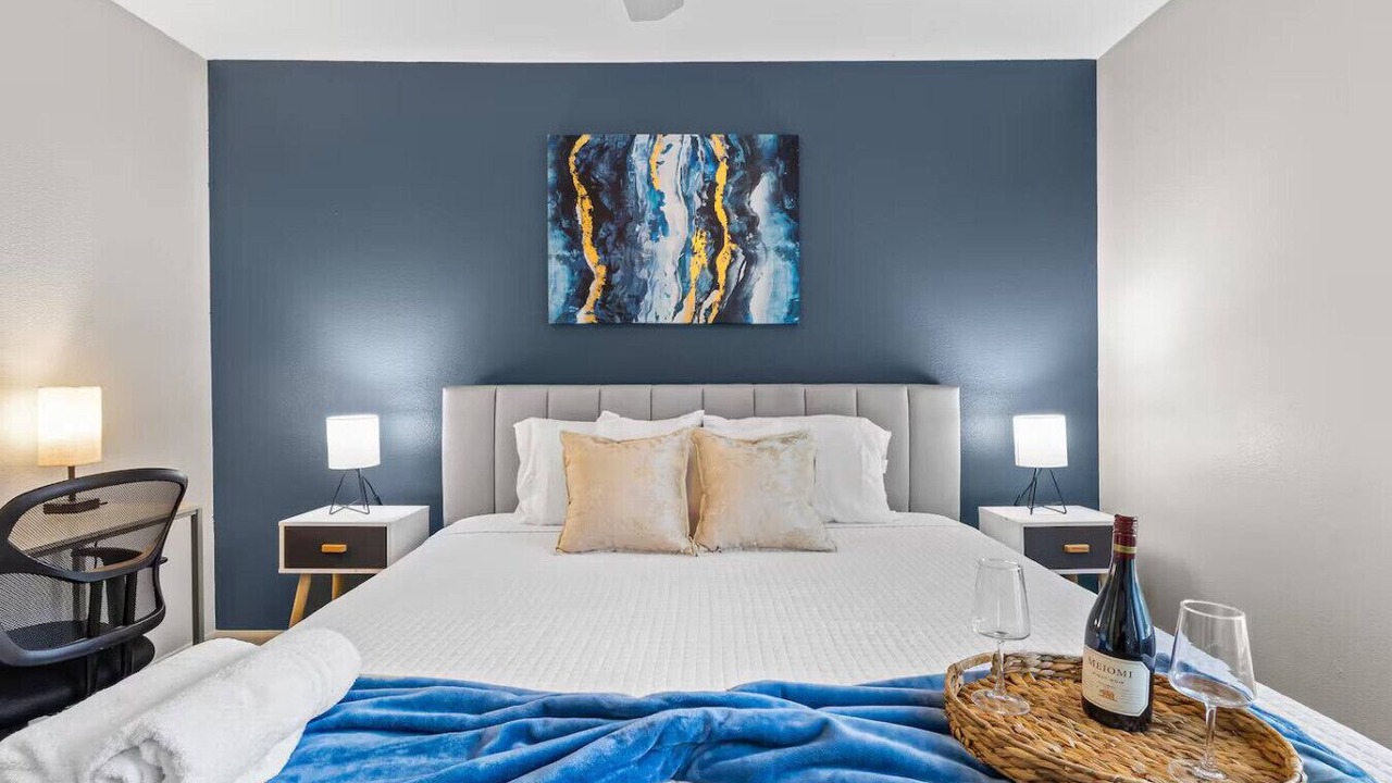 Photo of Bedroom in Pleasant Valley