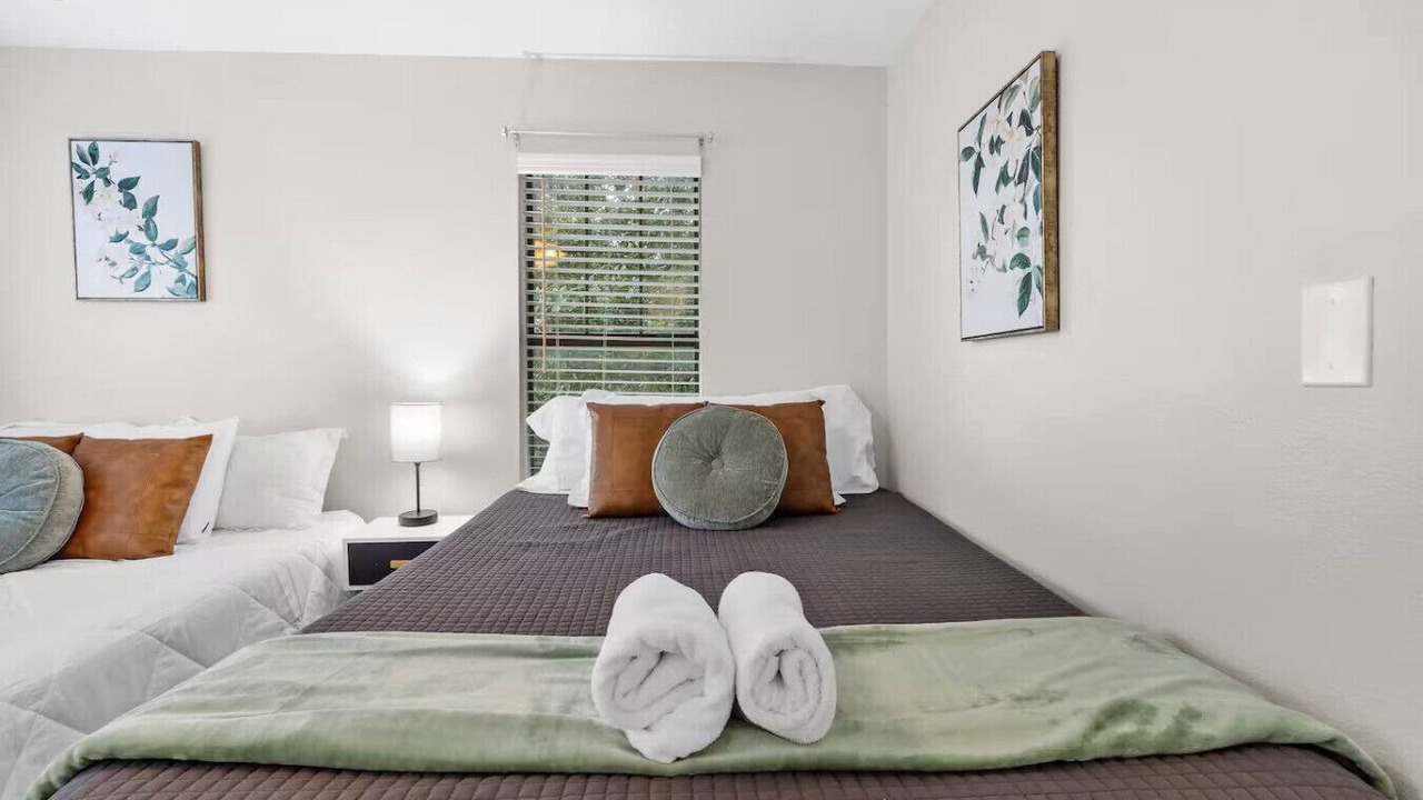 Photo of Bedroom in Pleasant Valley