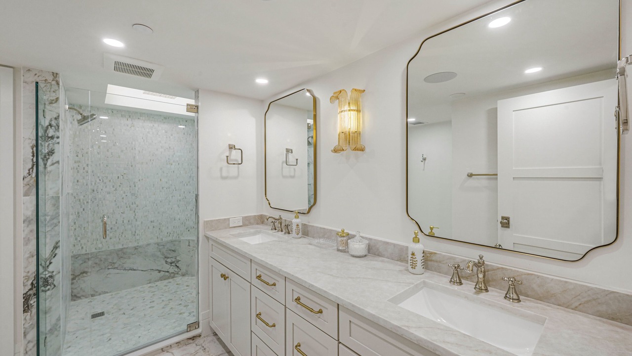 Photo of Bathroom in Moorings