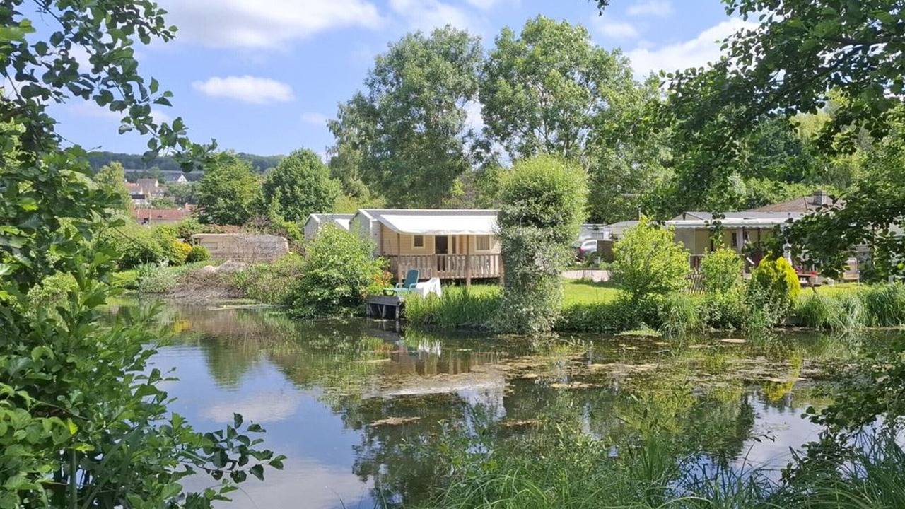 Photo of Outdoor in Long