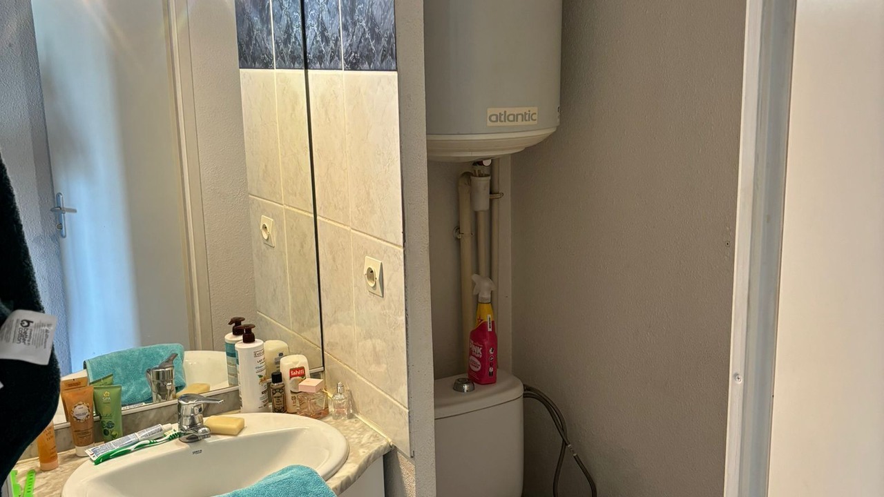 Photo of Bathroom in Rangueil-Sauzelong-Pech David-Pouvourville