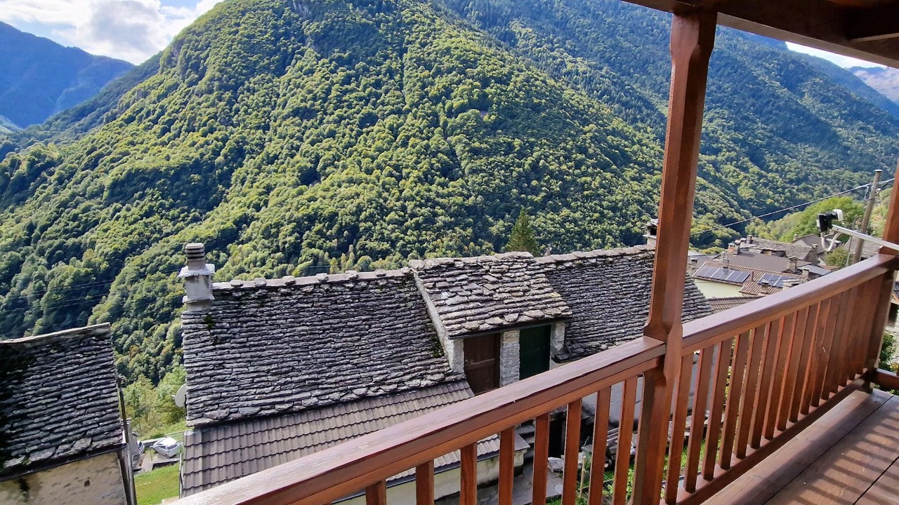 Photo of Outdoor in Crana