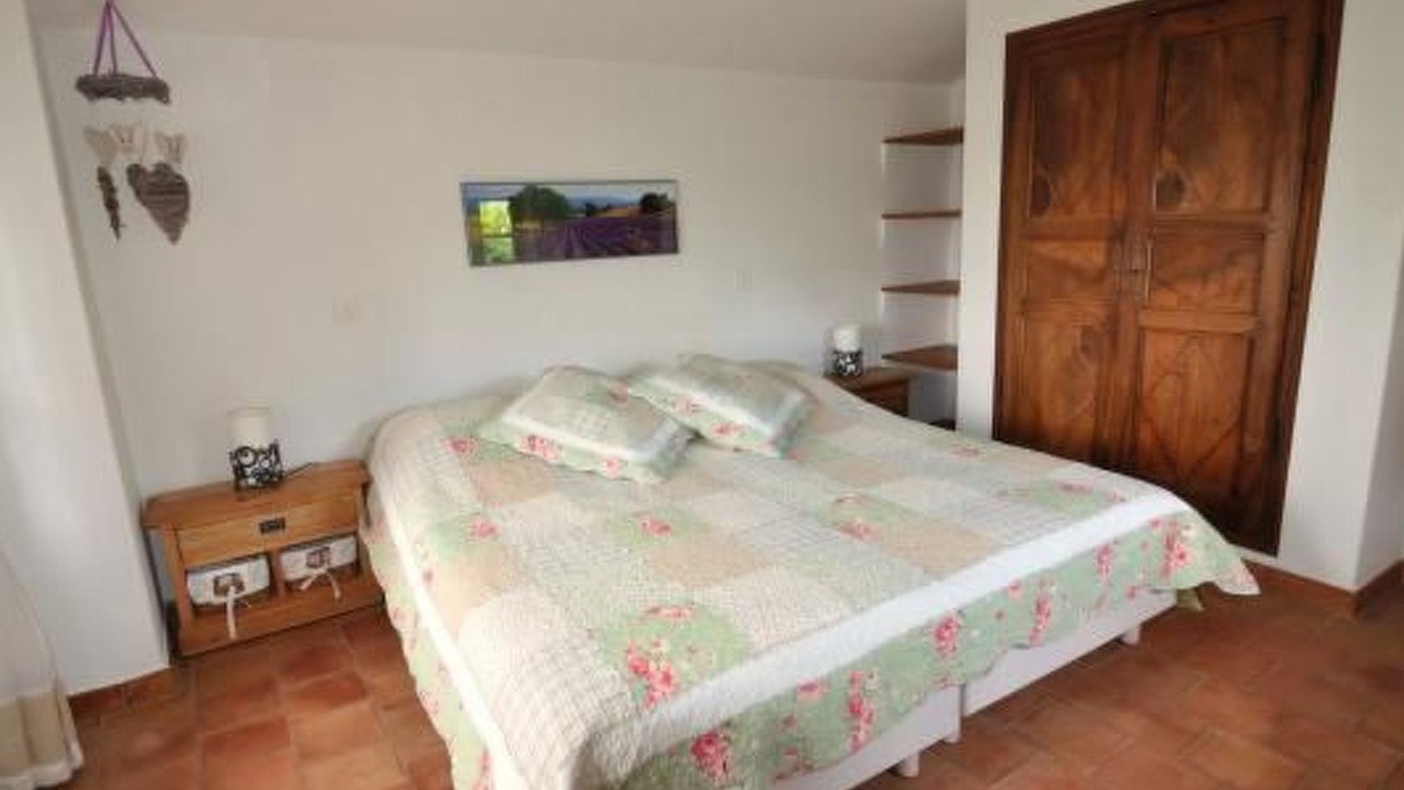 Photo of Bedroom in Puymeras