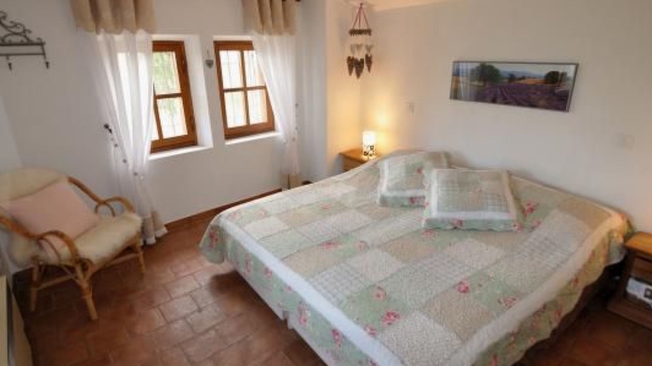 Photo of Bedroom in Puymeras