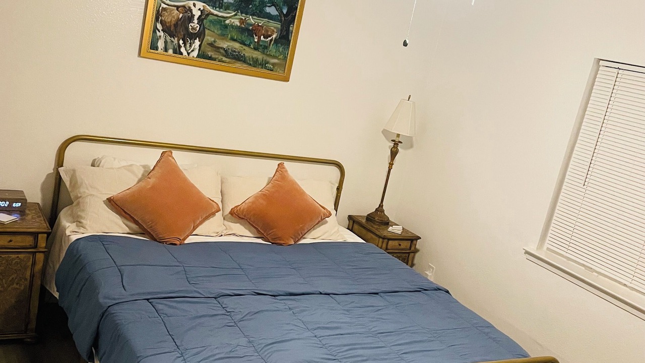Photo of Bedroom in Parker Lane