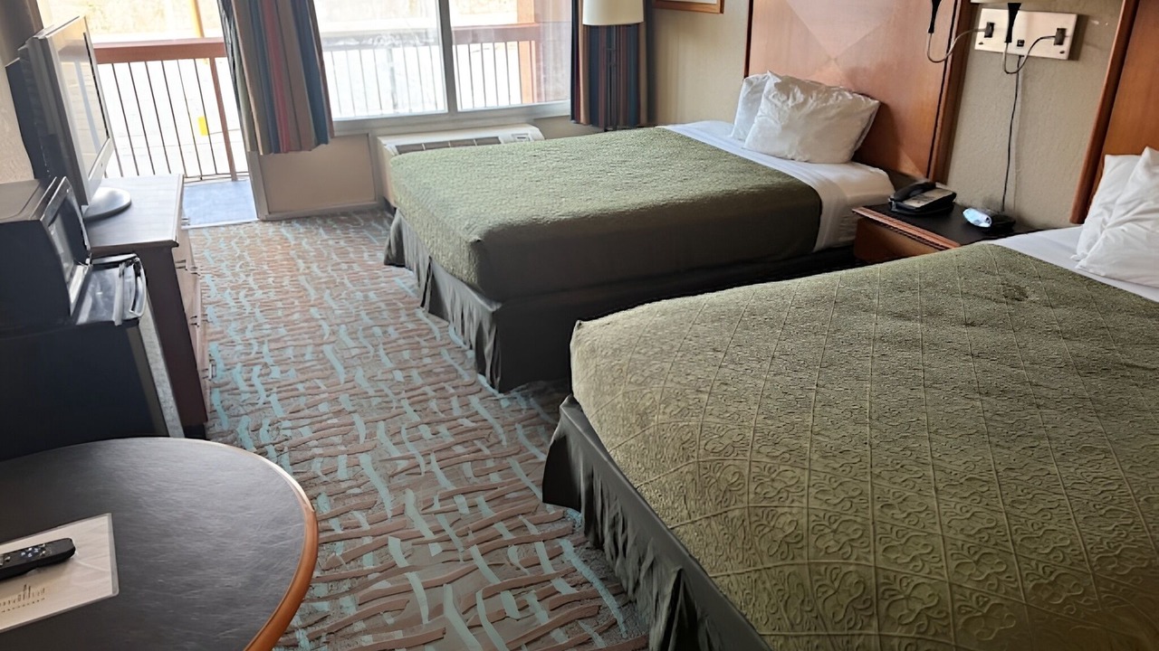 Photo of Others in Harriman