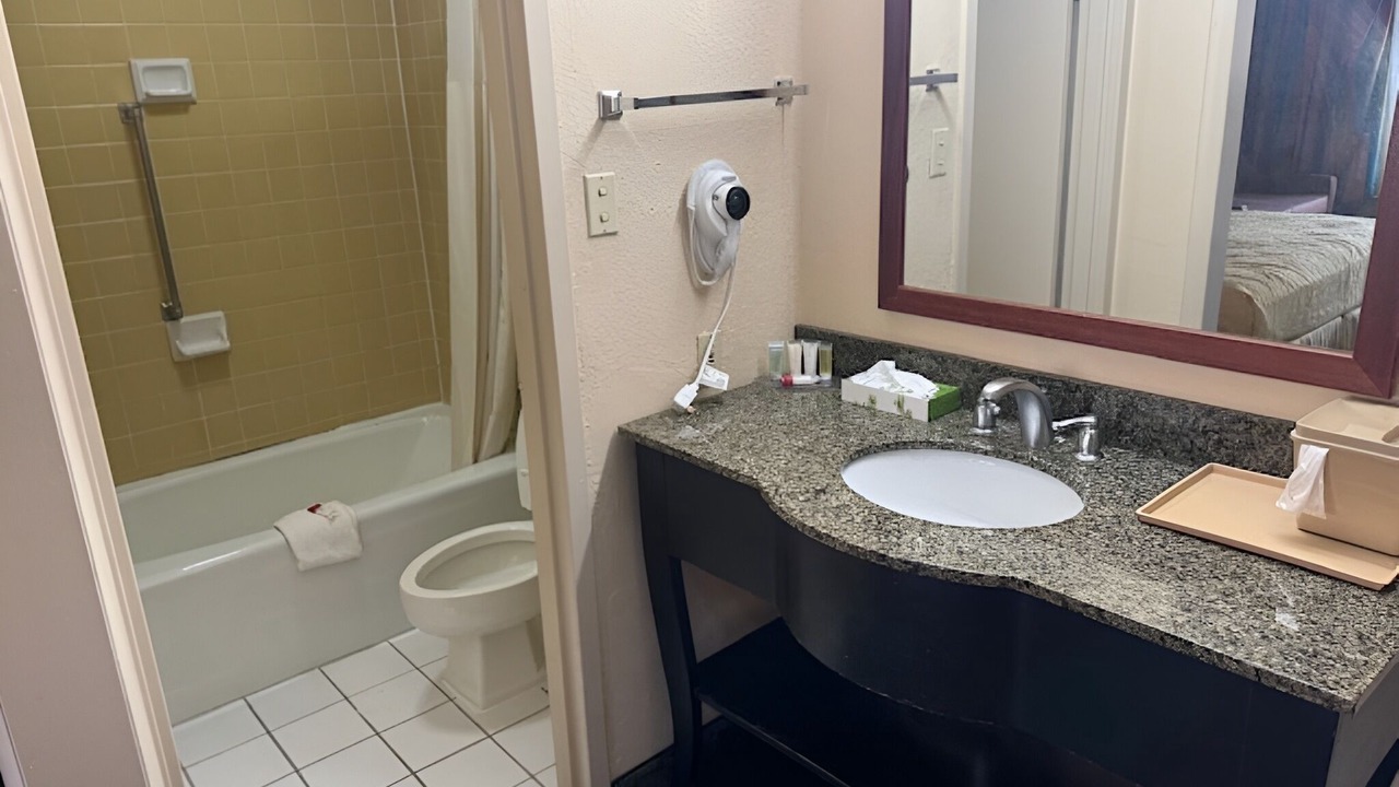 Photo of Bathroom in Harriman