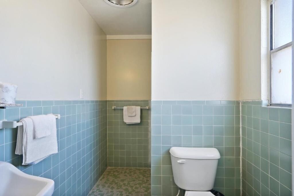 Photo of Bathroom in Alpine