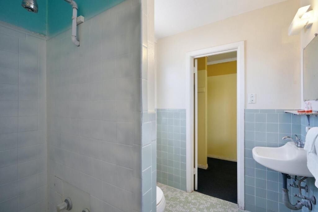Photo of Bathroom in Alpine