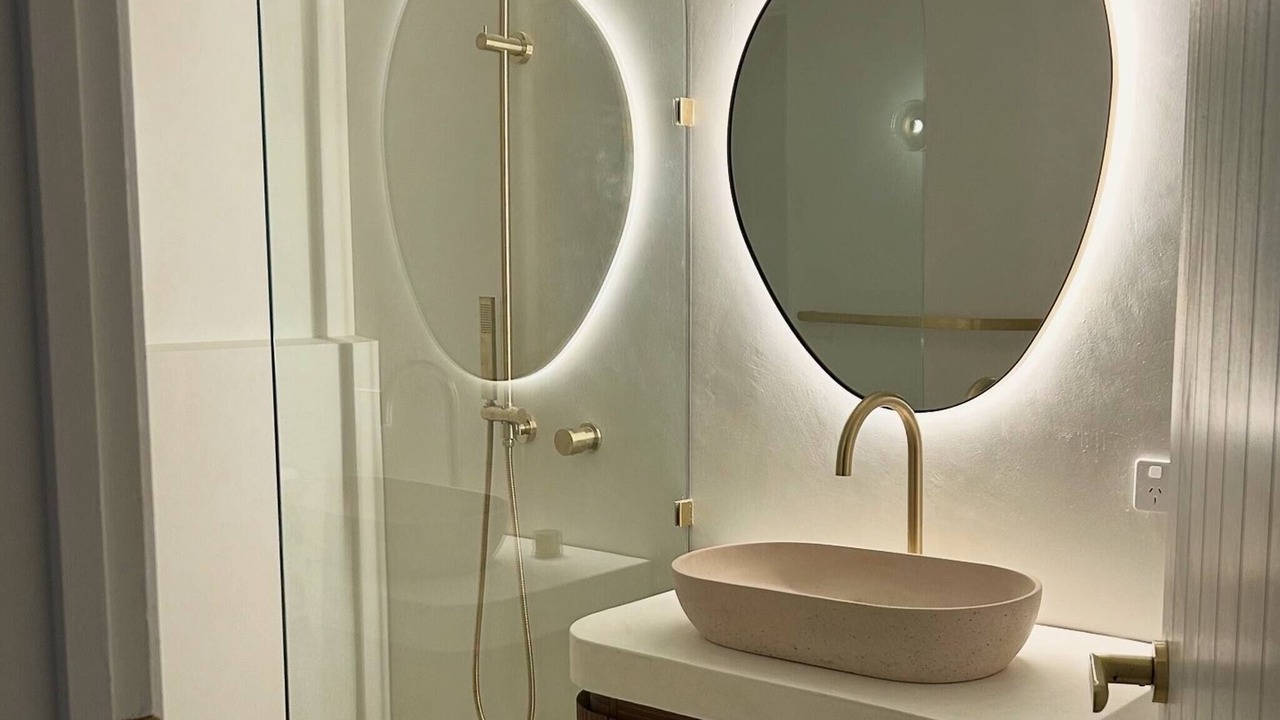 Photo of Bathroom in Lower Beechmont