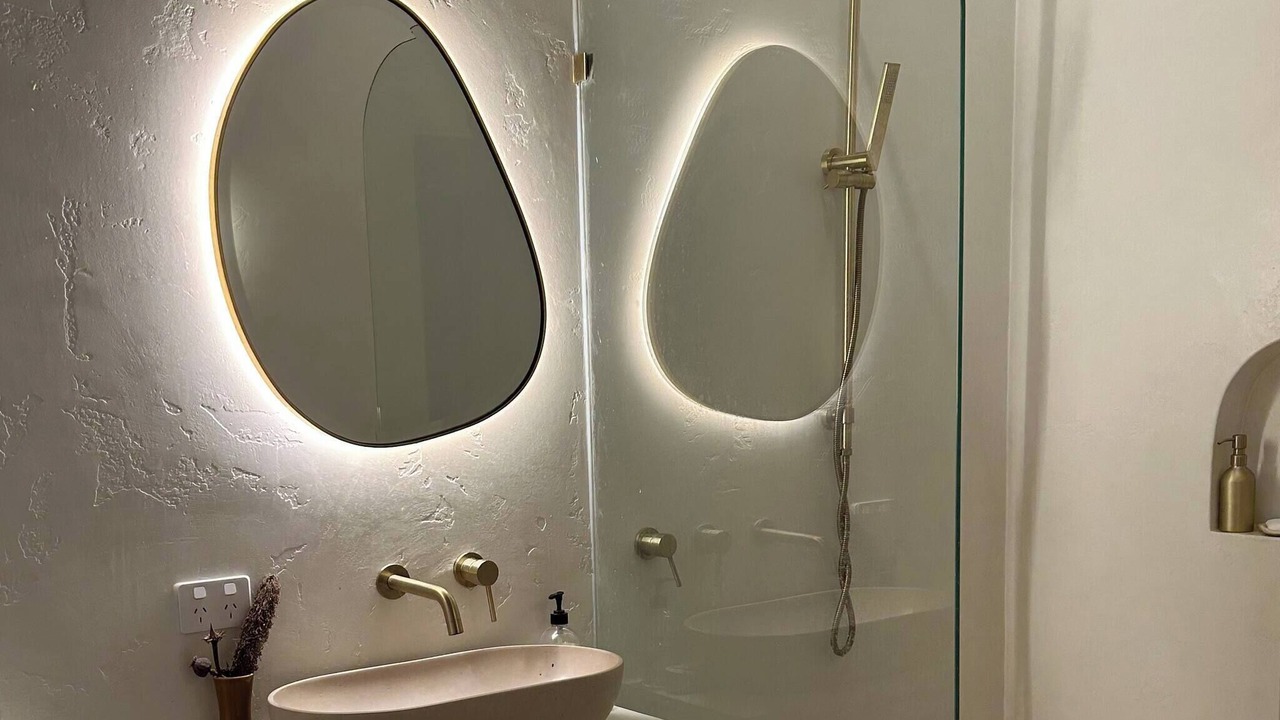 Photo of Bathroom in Lower Beechmont