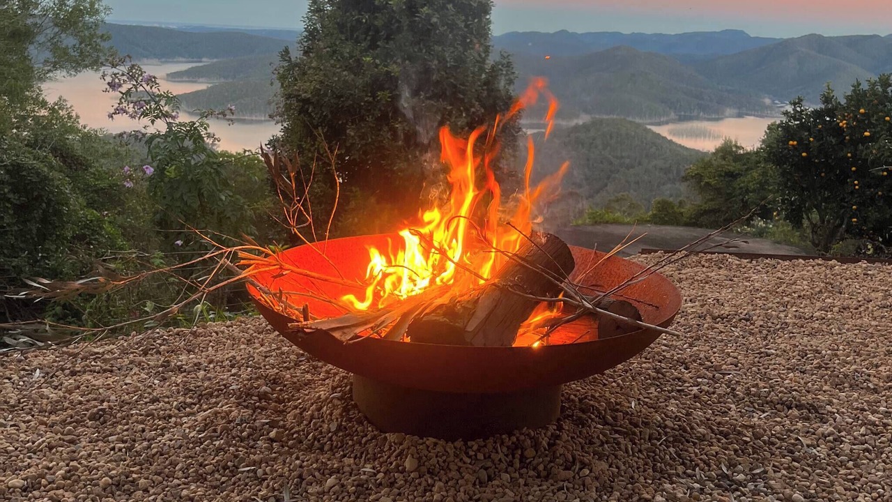 Photo of Livingroom in Lower Beechmont