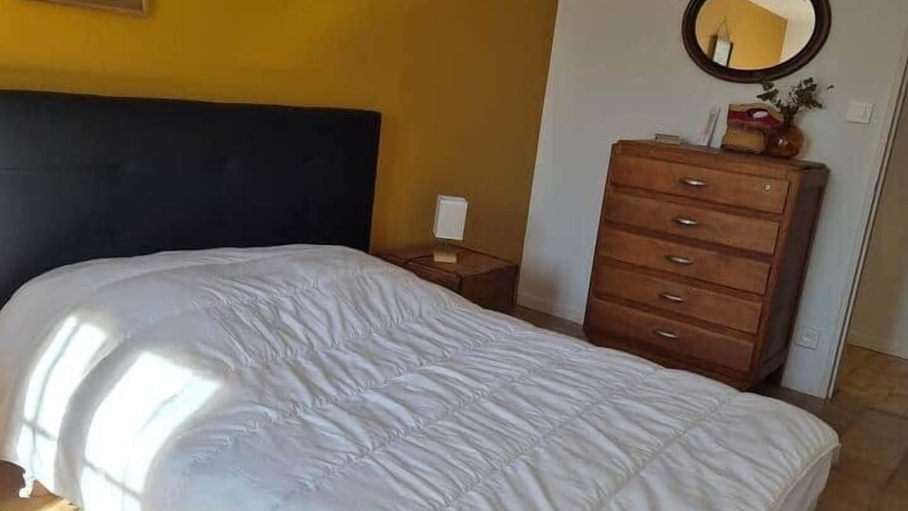 Photo of Bedroom in Saint-Michel-en-l'Herm