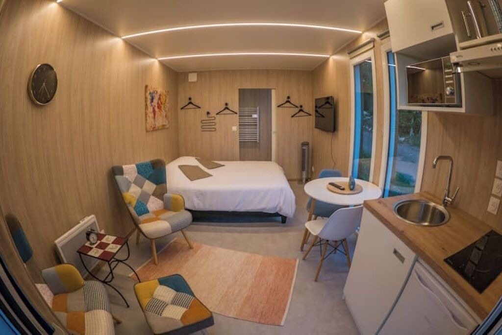 Photo of Bedroom in Saint-Leu-la-Foret