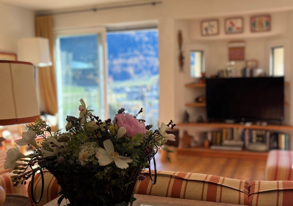 Photo of Livingroom in La Punt-Chamues-ch
