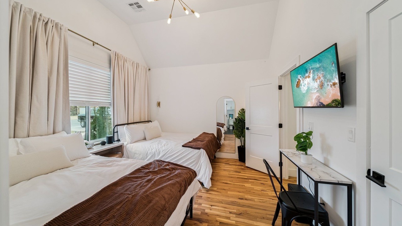 Photo of Bedroom in Bixby
