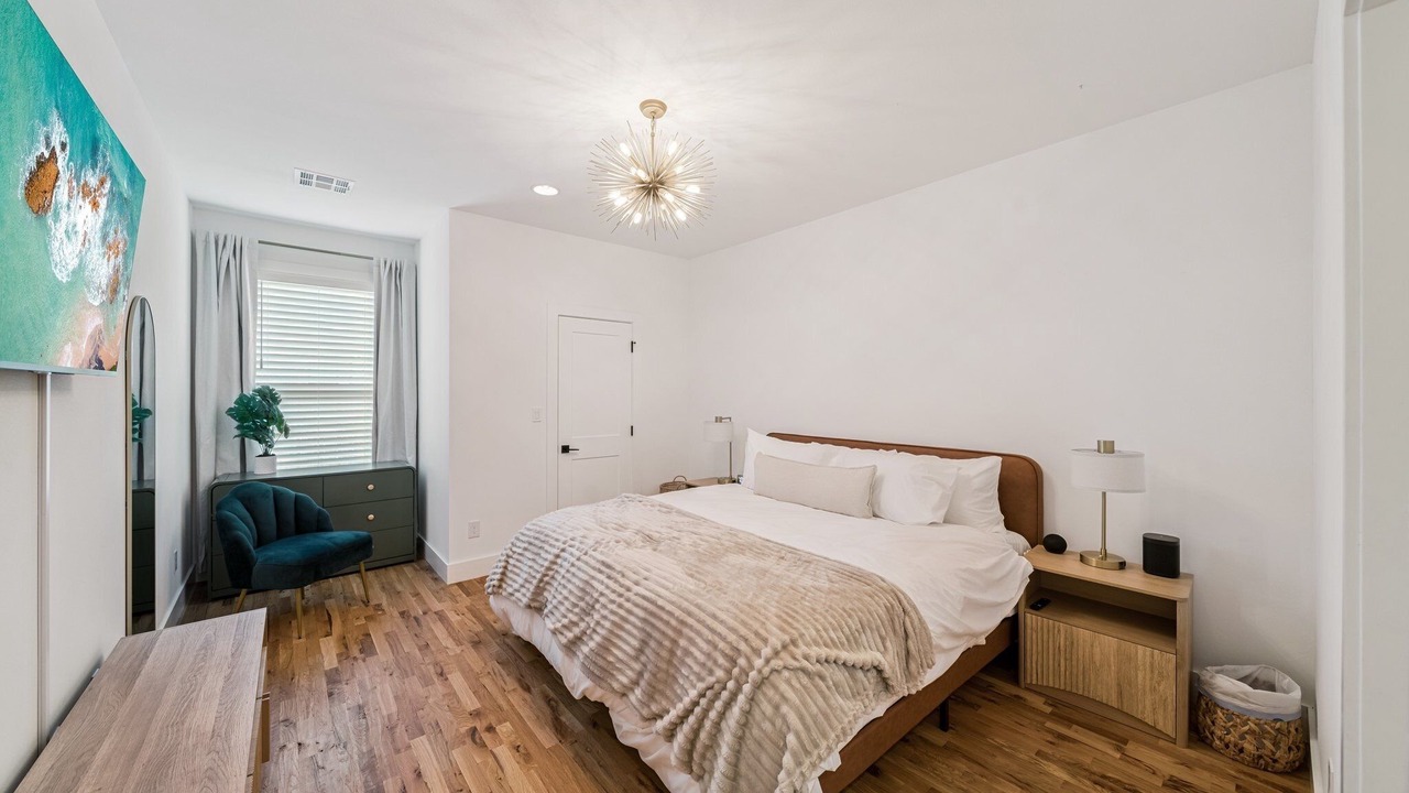 Photo of Bedroom in Bixby