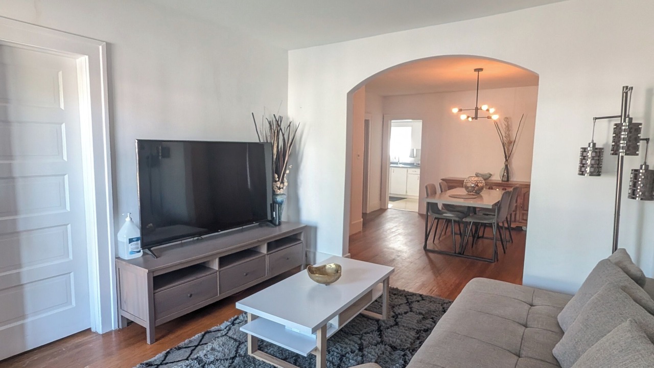 Photo of Livingroom in Walkerville