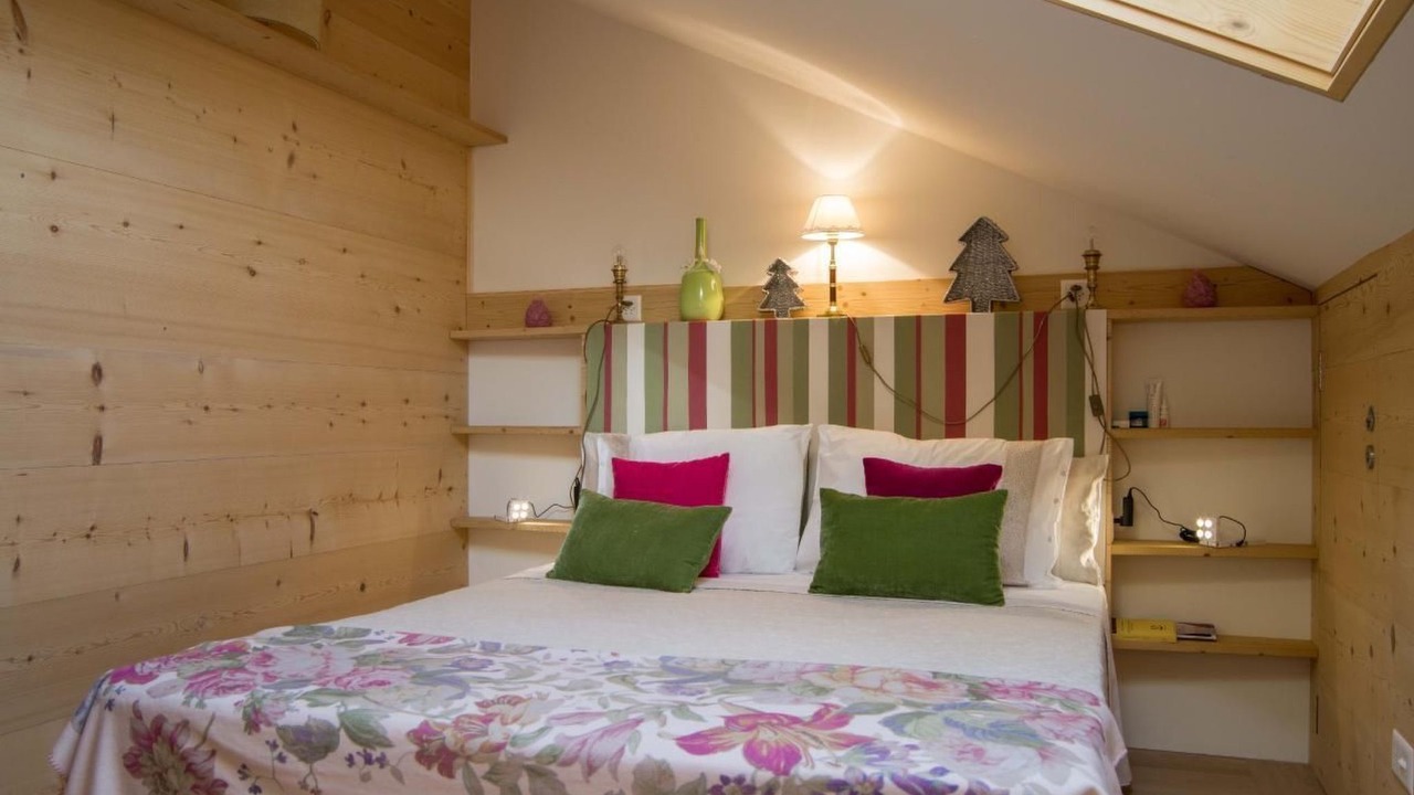 Photo of Bedroom in Sils-Maria