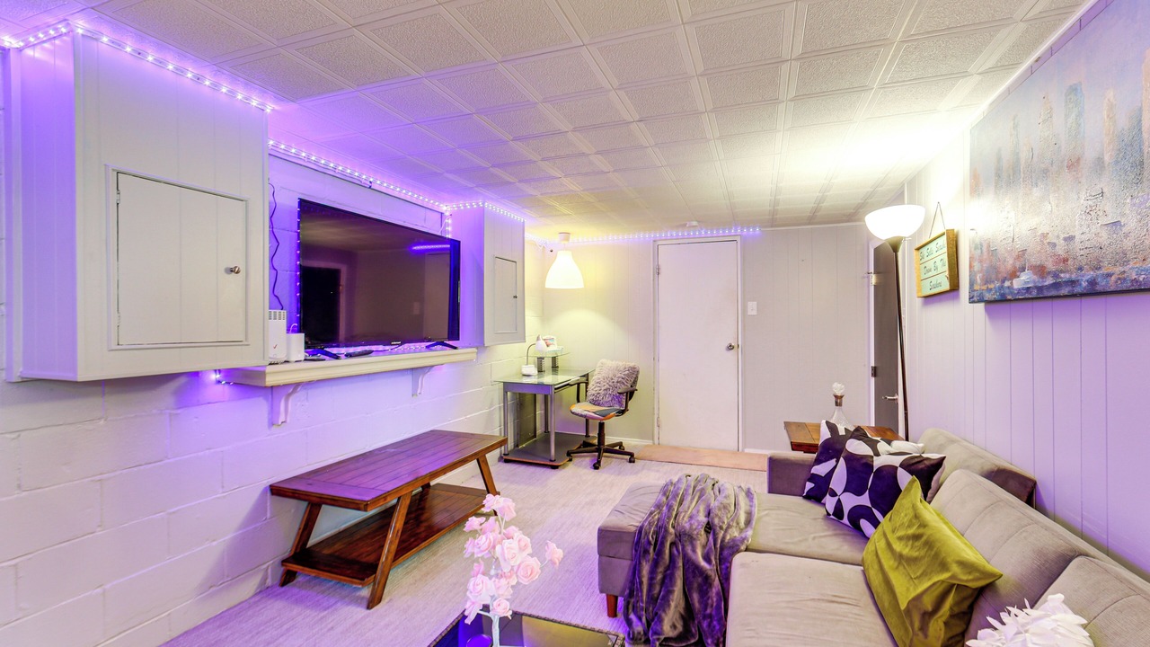 Photo of Livingroom in Brookline