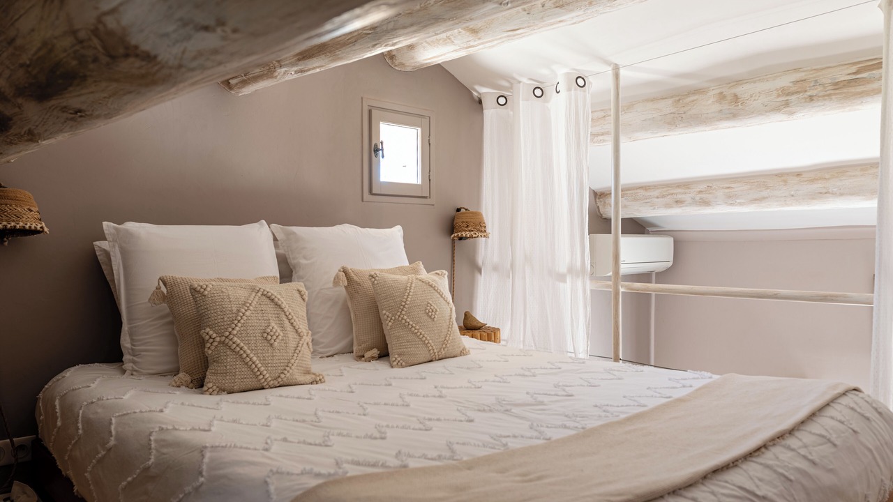 Photo of Bedroom in Vauvert