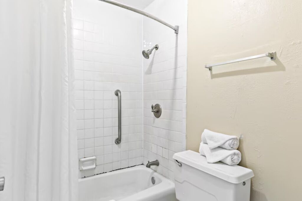 Photo of Bathroom in Hattiesburg
