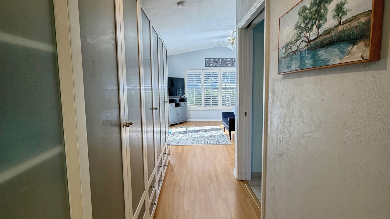 Photo of Others in Walkers Holly Hill