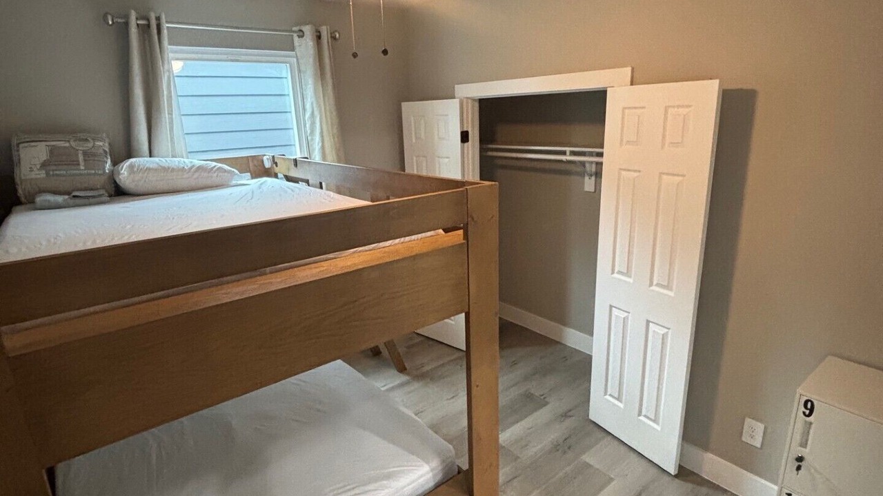 Photo of Bedroom in Humble