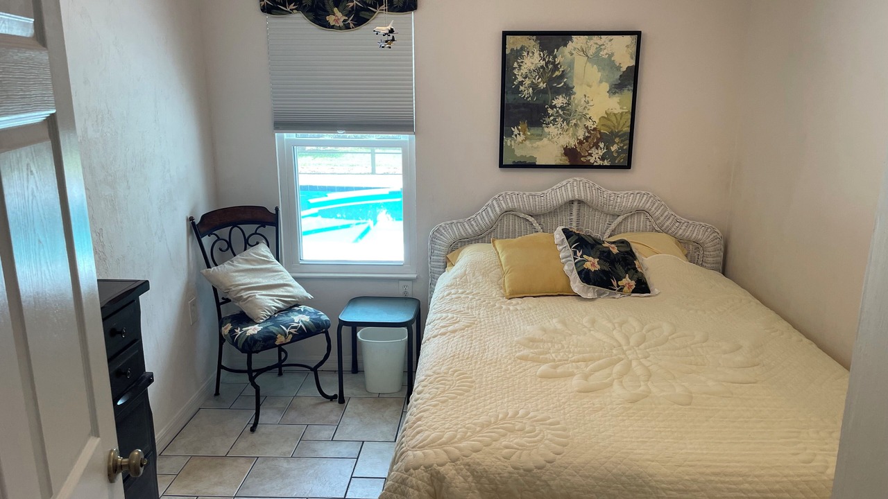 Photo of Bedroom in Spruce Creek