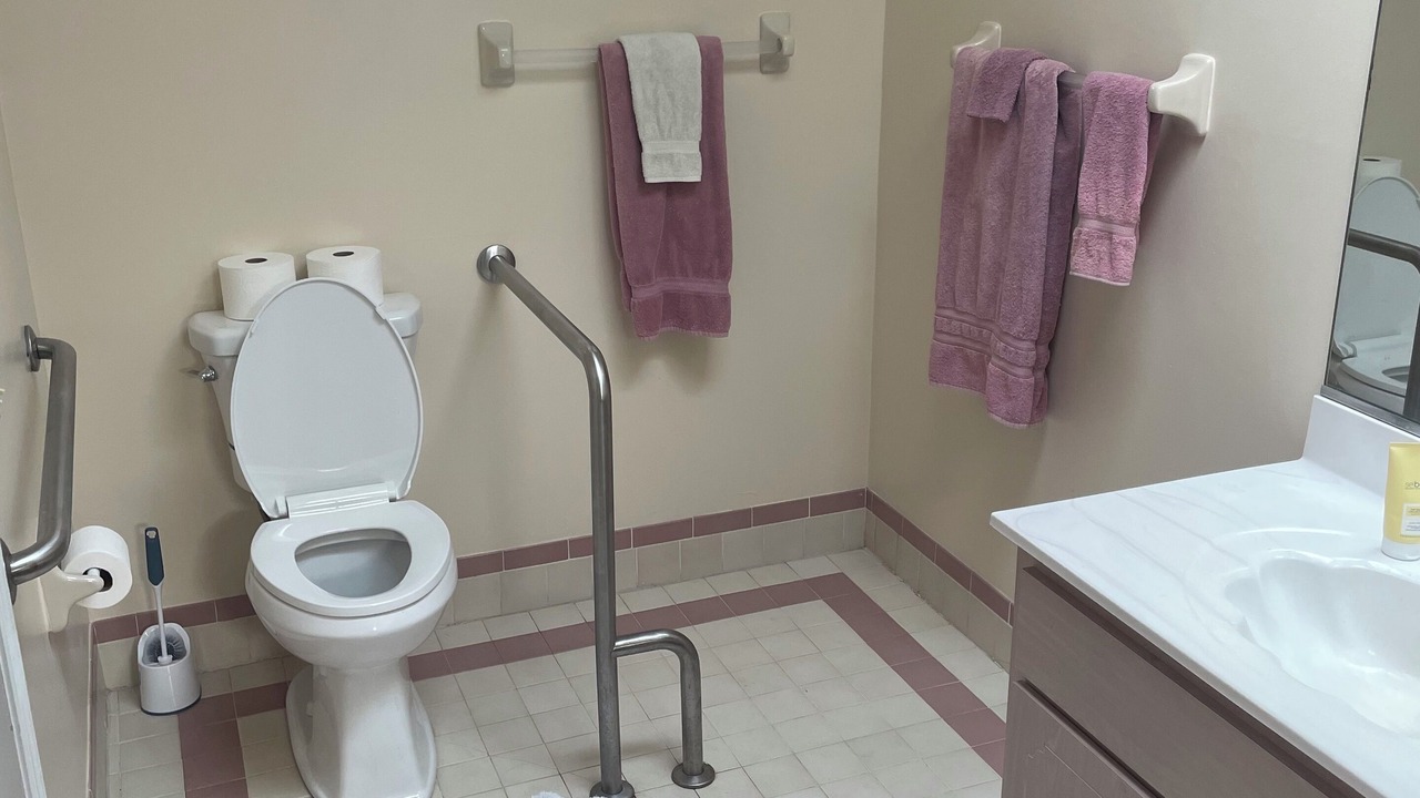 Photo of Bathroom in Spruce Creek