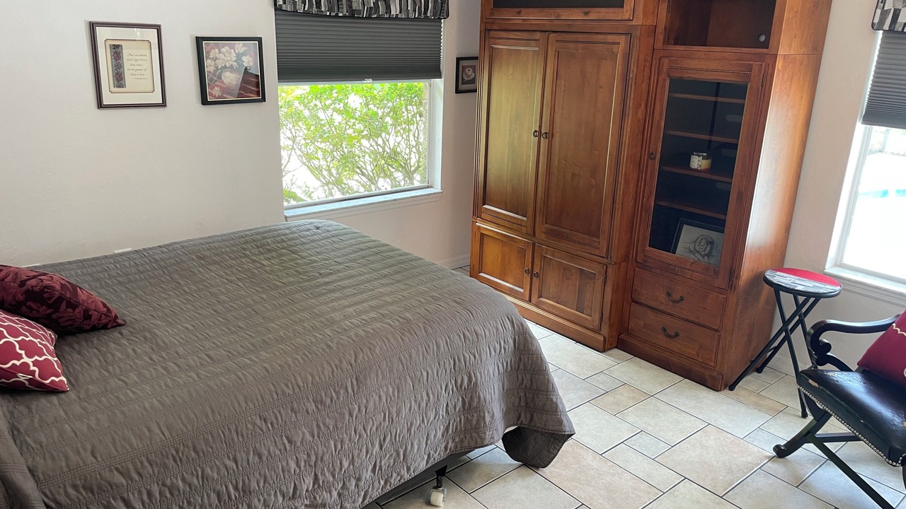 Photo of Bedroom in Spruce Creek