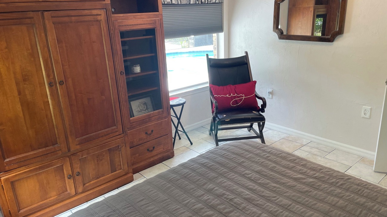 Photo of Bedroom in Spruce Creek