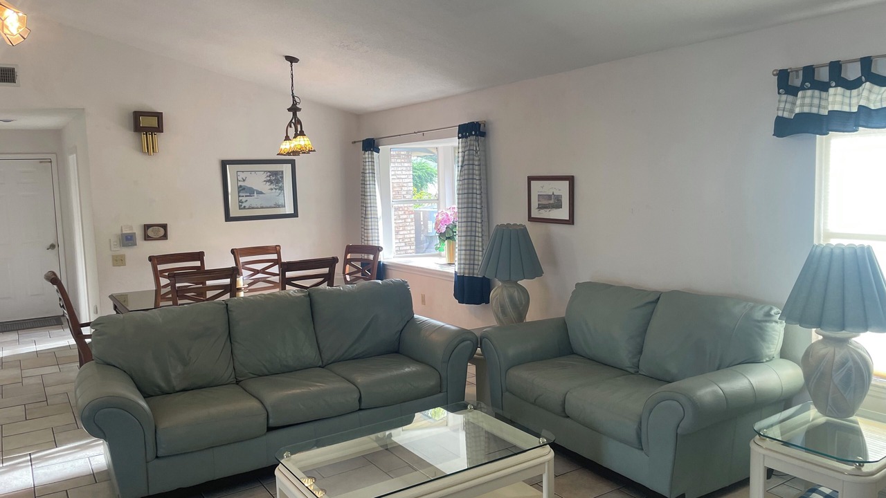 Photo of Livingroom in Spruce Creek