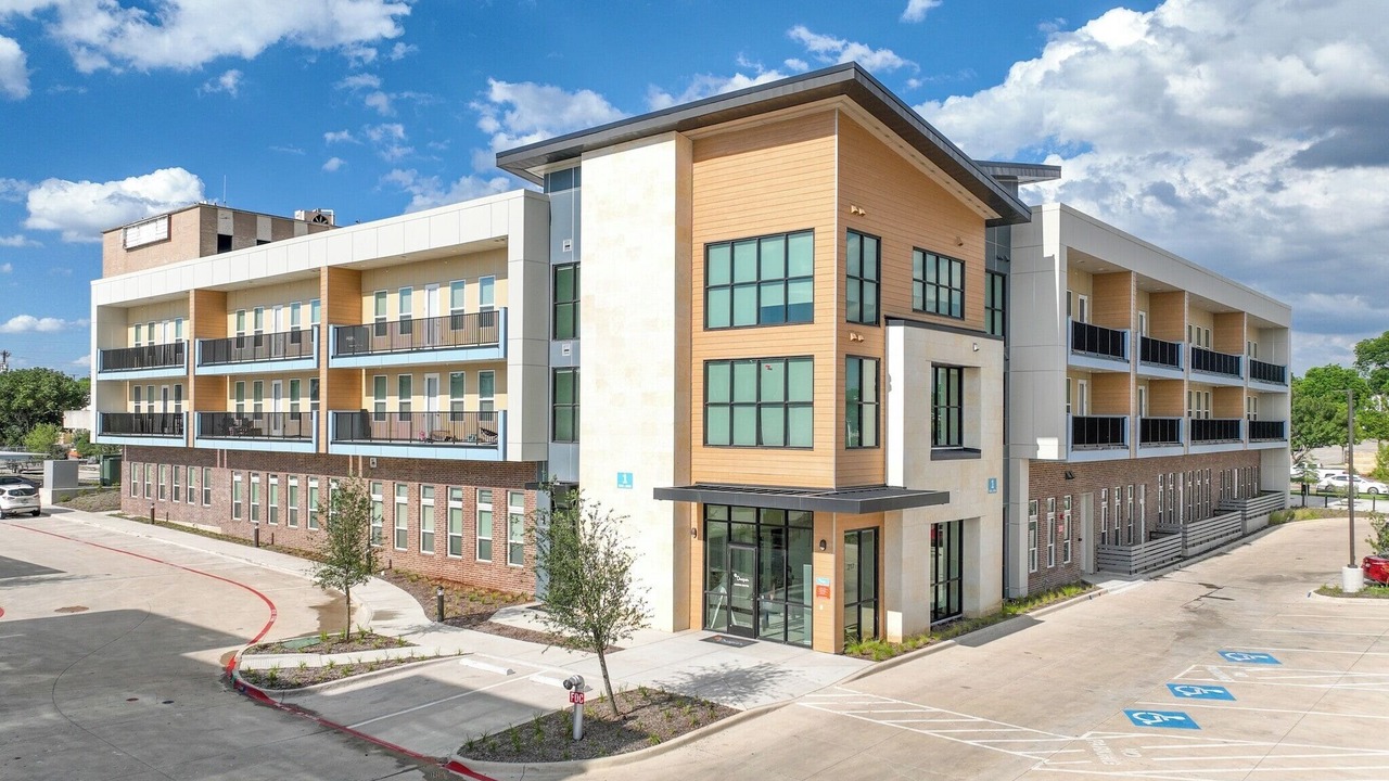 Photo of Outdoor in Garland